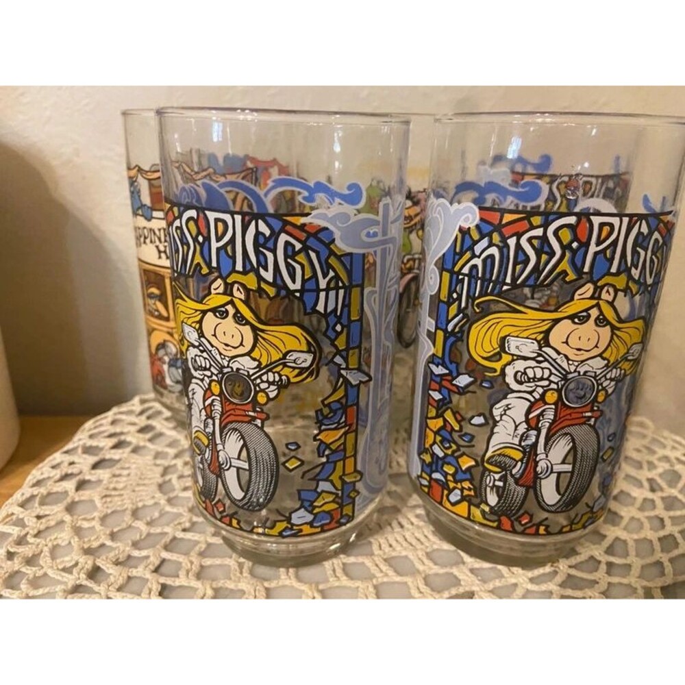 Vintage 1981 McDonald's The Great Muppet Caper Glasses - Lot of 5
